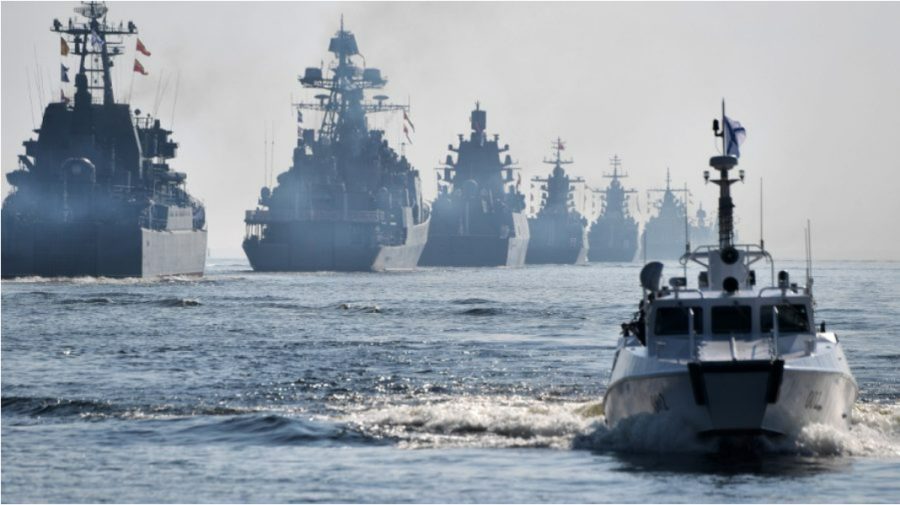 Danemarca vrea să oprească transportul petrolului de către „flota din umbră” a Federației Ruse