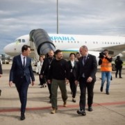 liderul de la kiev a ajuns in elvetsia unde va participa la summitul privind pacea in ucraina 0a4c8c9