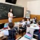 pana la 200 de mii de lei pentru absolventii facultatilor cu profil pedagogic care vor alege sa munceasca in scolile din republica moldova a986efc