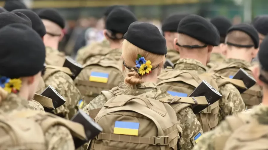Salariul pe care-l câștigă cetățenii străini înrolați în armata ucraineană, chiar și fără experiență de luptă