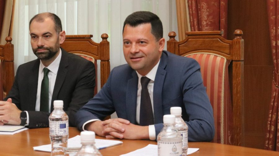 Sergiu Mihov a avut o întrevedere cu Simona Cojocaru, secretarul de stat pentru Apărare de peste Prut