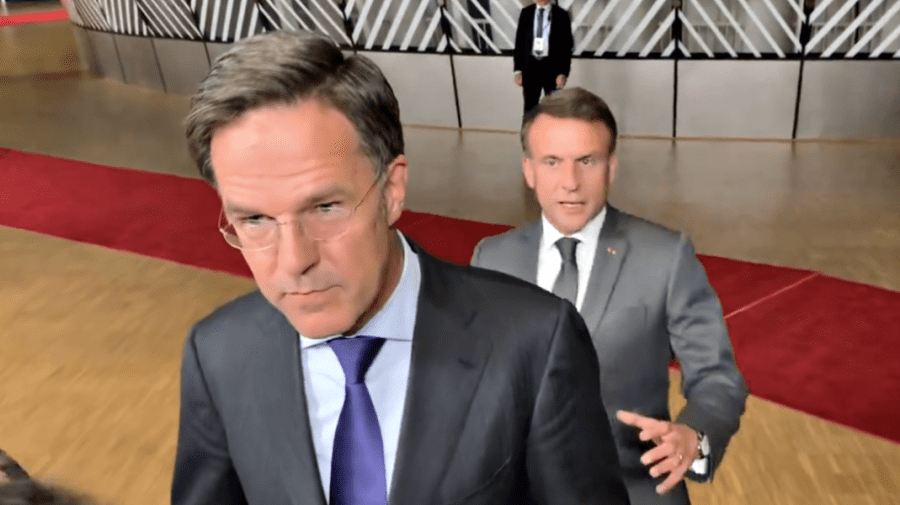 STOP CADRU Macron a întrerupt declarațiile lui Rutte, care va conduce NATO, pentru a-l îmbrățișa