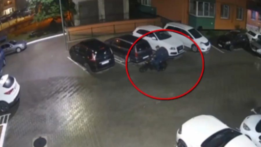 VIDEO A dorit să se plimbe? Ce pedeapsă riscă un bărbat din Chișinău pentru furtul unei motociclete